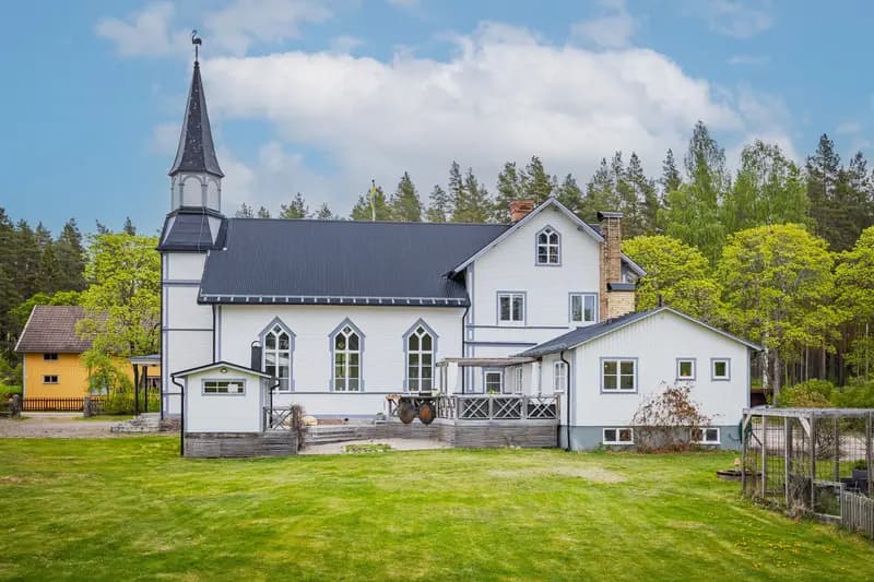 House in Hedesunda