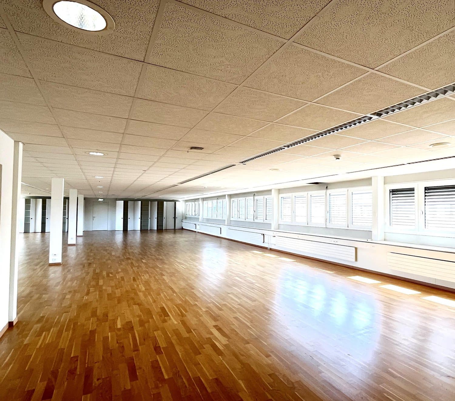 Open Space Bürofläche per sofort zu vermieten