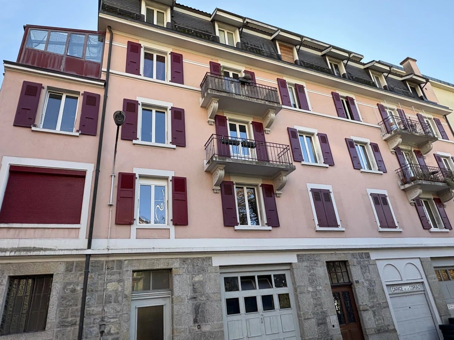 Spacieux 3.5 pièces dans la vieille ville de Montreux.