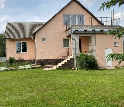 В продаже просторный коттедж для Вашей счастливой жизни!