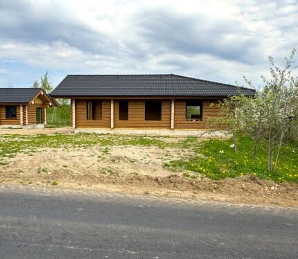 NORWEGIAN LOG HOME. Дом из лафета в норвежский угол. 20 мин до Минска. Газ + центр. вода