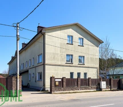Трёхэтажная квартира на Ермака