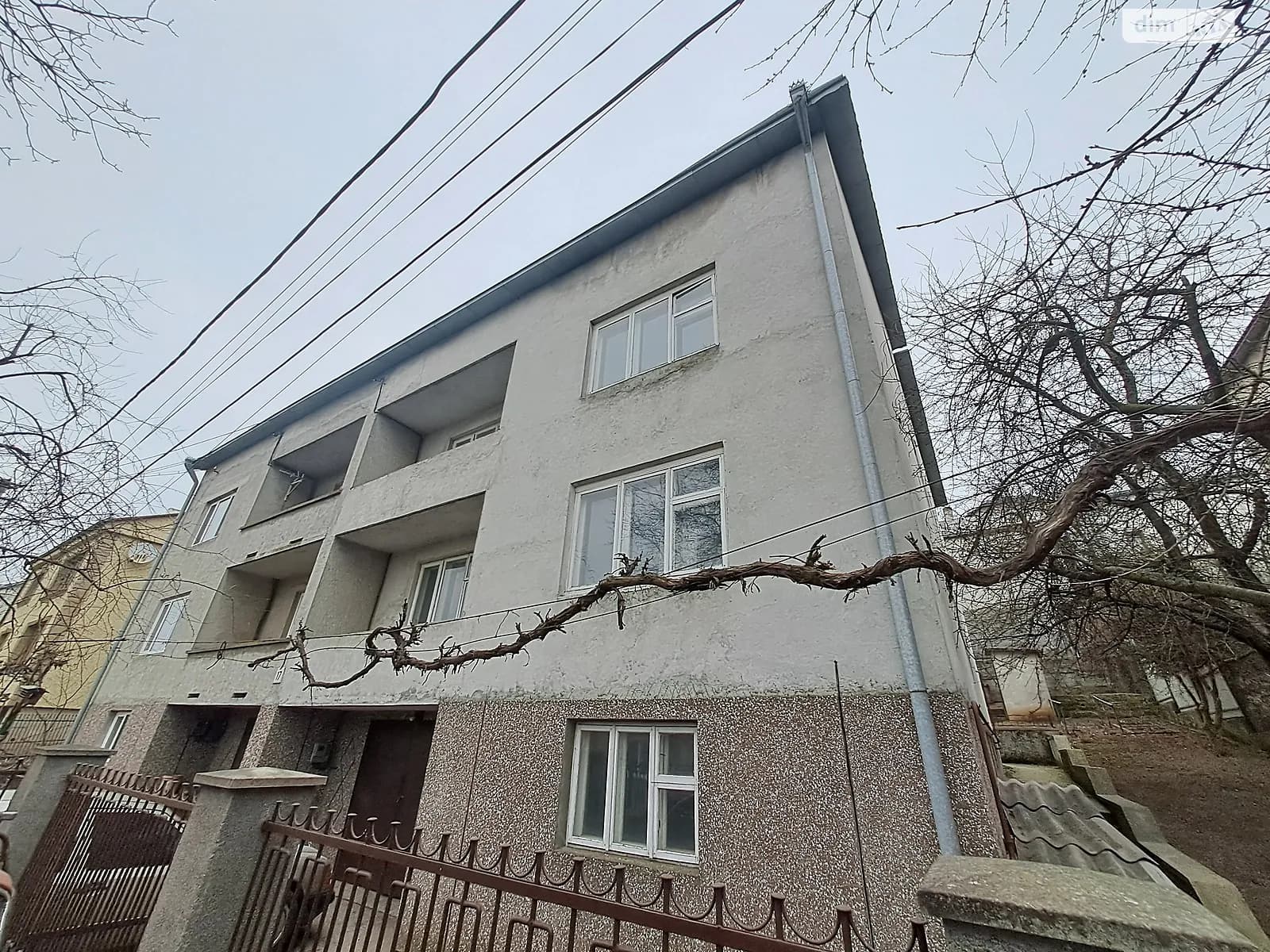 вул. Лемківська, 17