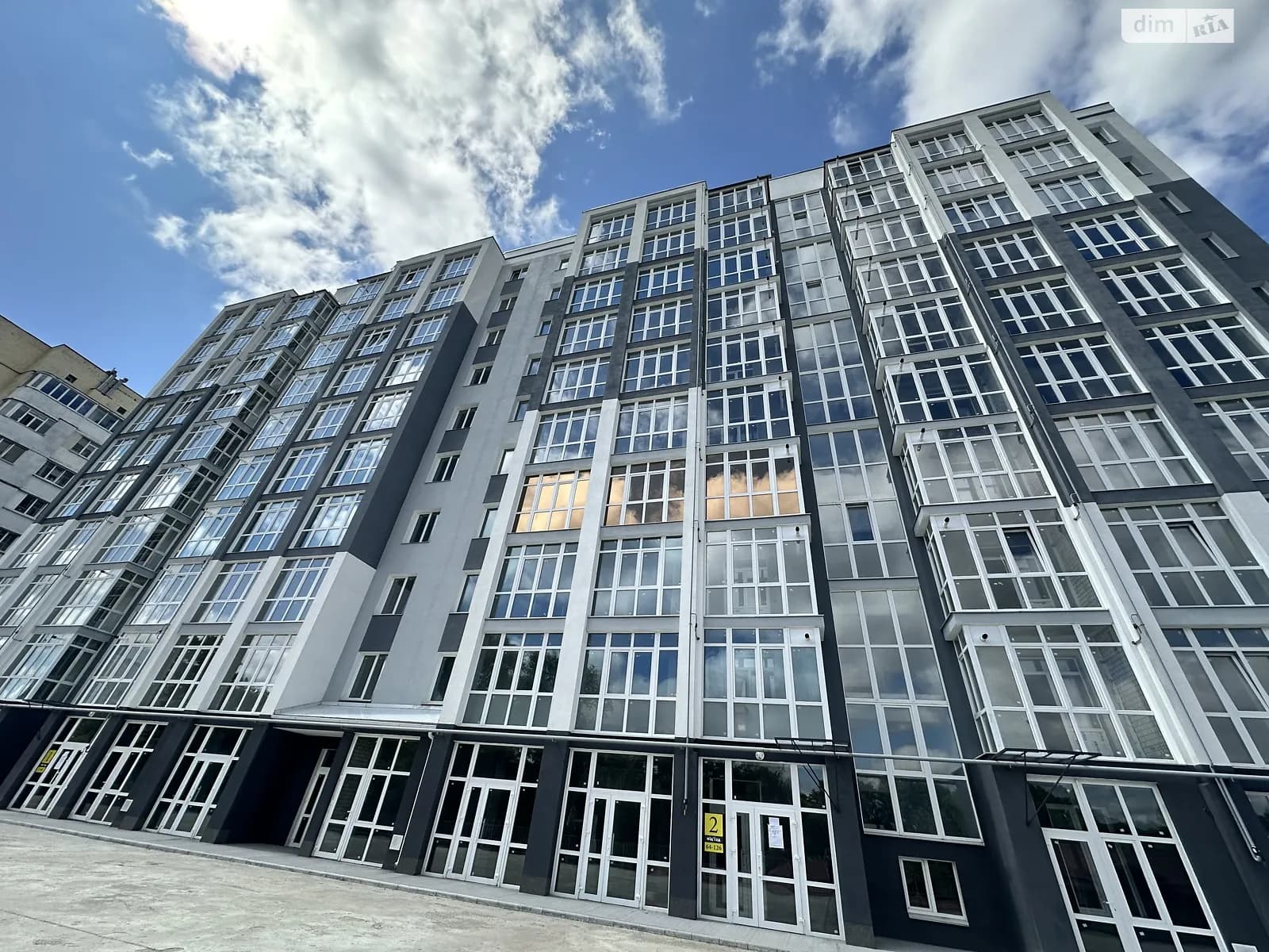 вул. Василя Стуса(Чернишевського), 33