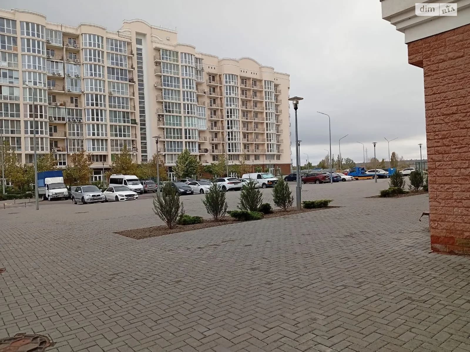 вул. Лазурна