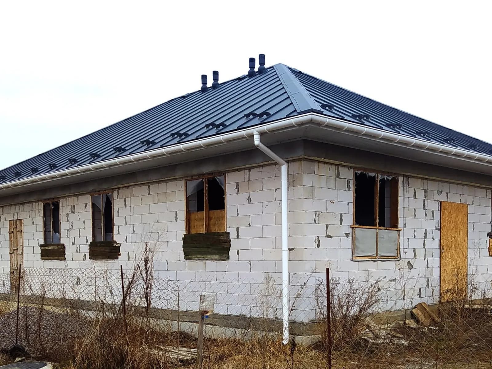вул. Параджанова Сергія