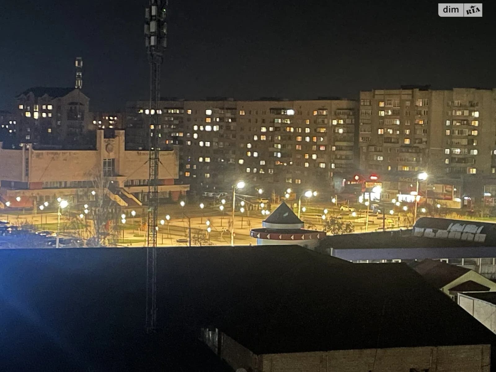 просп. Молоді, 23