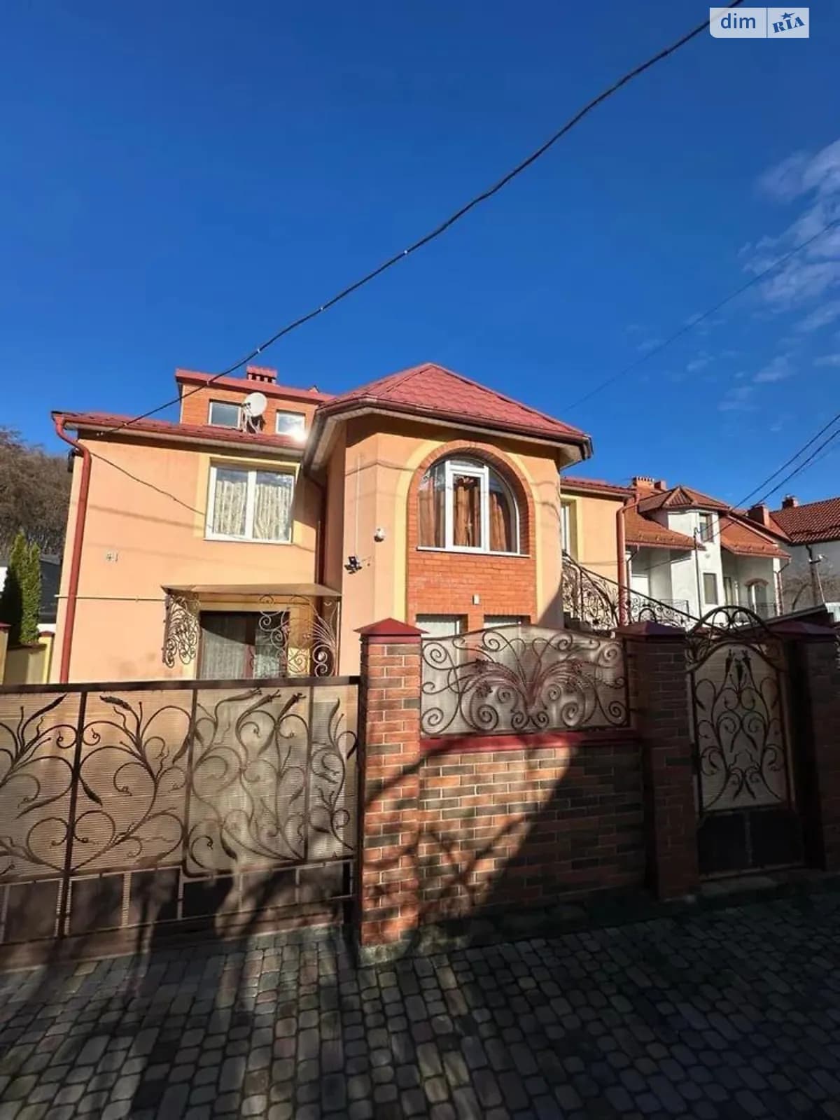вул. Соколина, 41