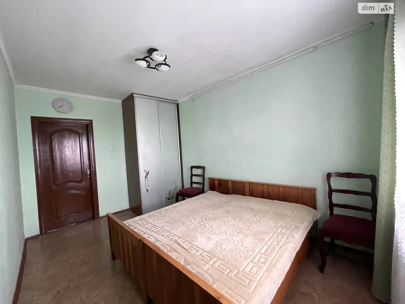 вул. Зарічанська