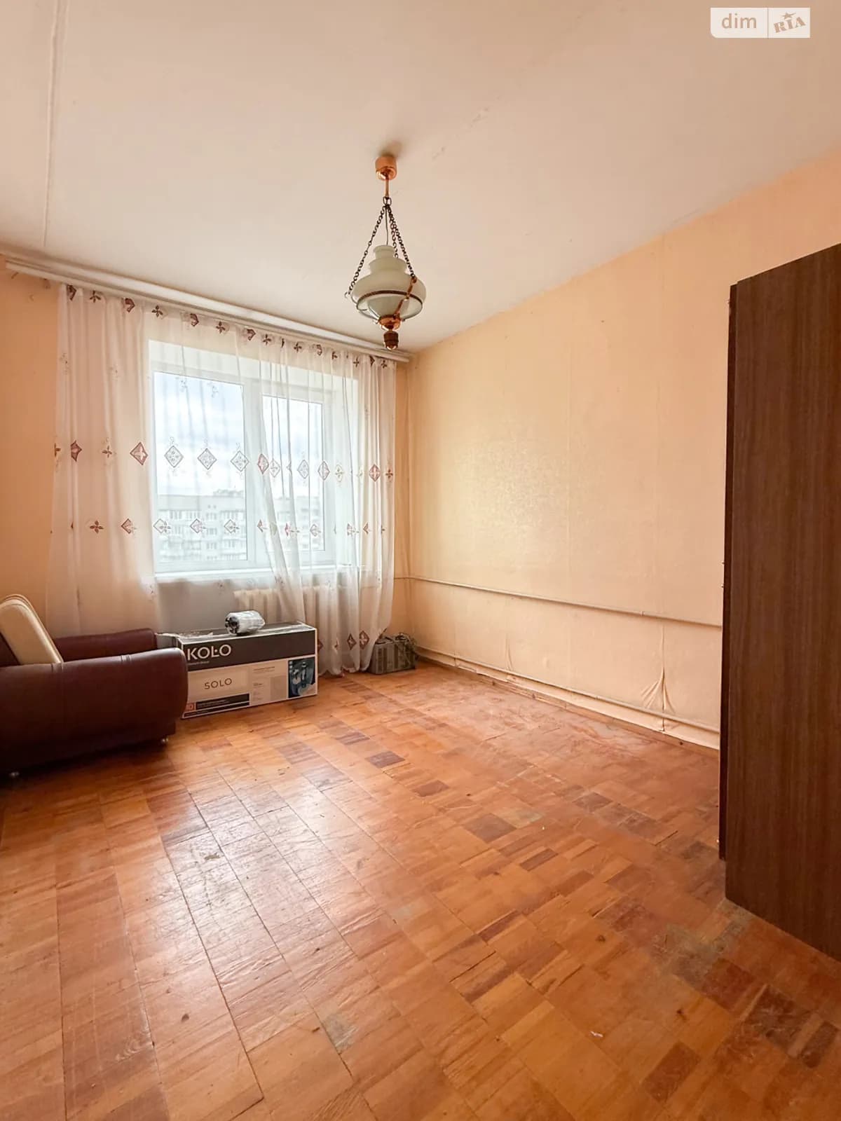 вул. Крушельницької Соломії, 75