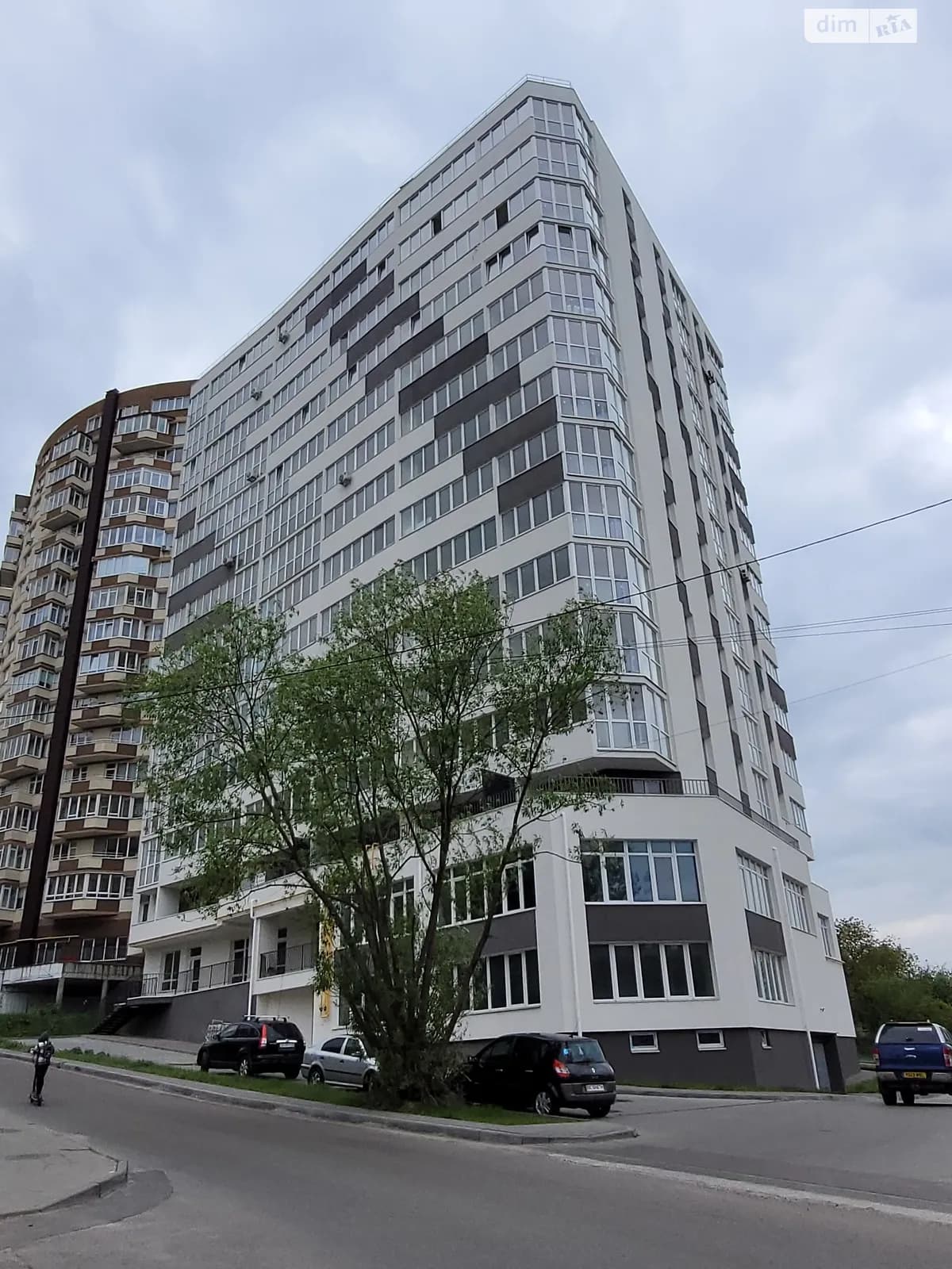 вул. Бережанська, 56