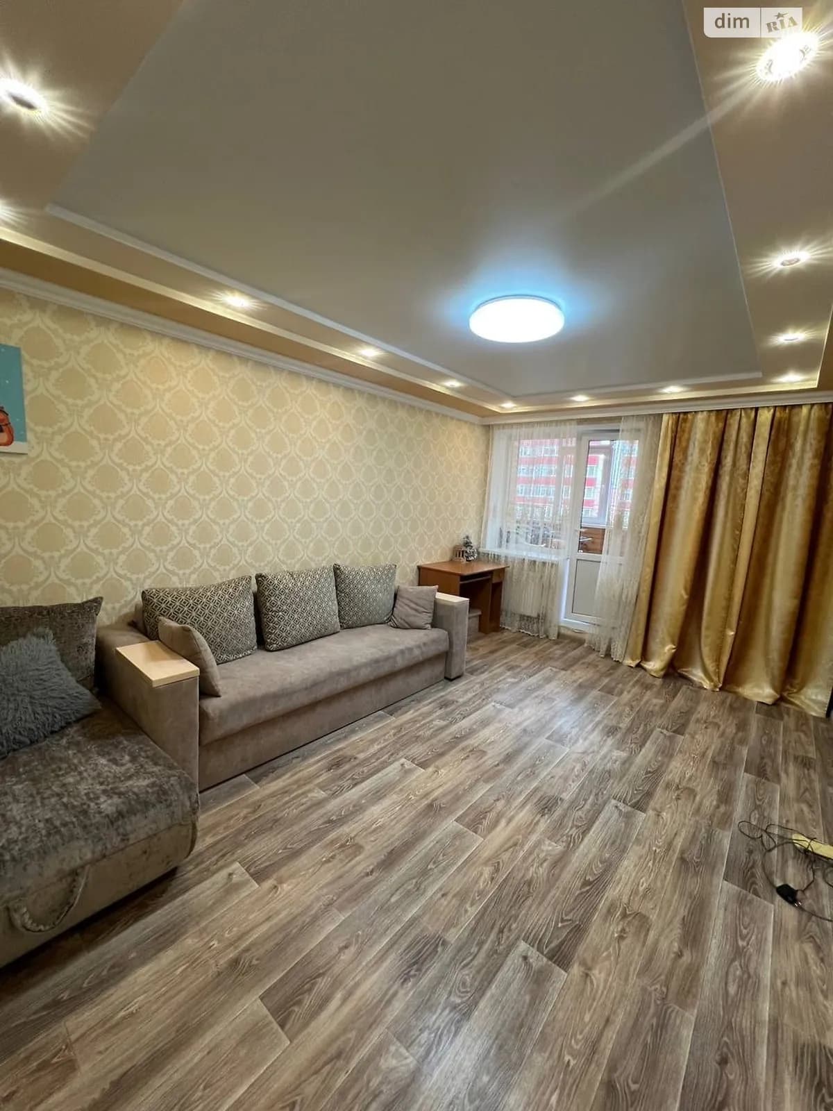 просп. Михайла Лушпи, 5 корпус 27