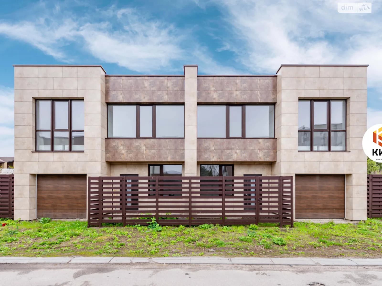 вул. Двадцять Третього Серпня, 7