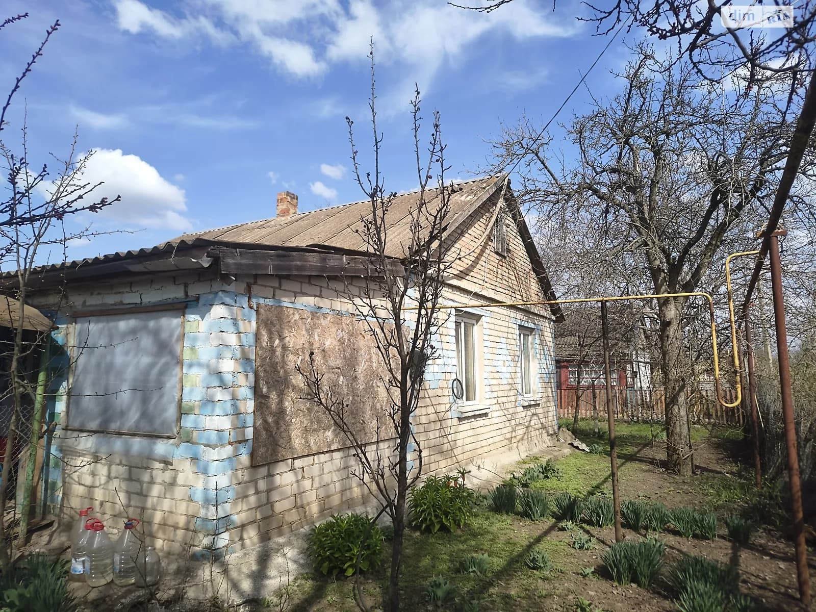 Вулиця Шкільна, 1