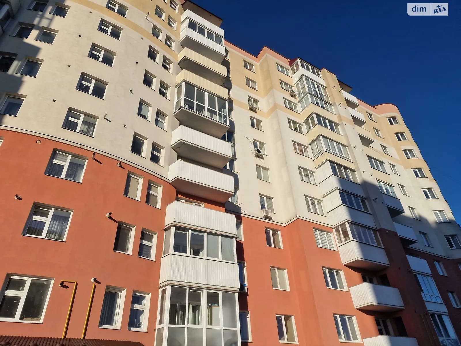 вул. Володимира Великого, 17