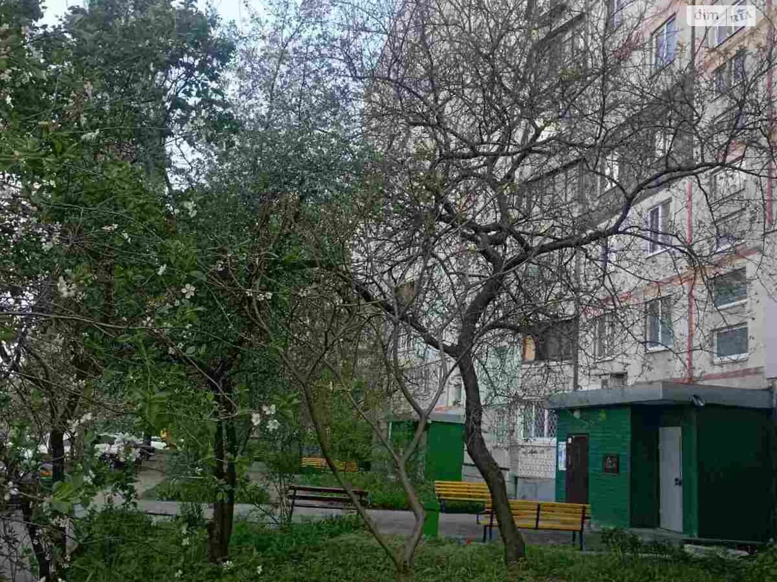 вул. Холодногірська, 16
