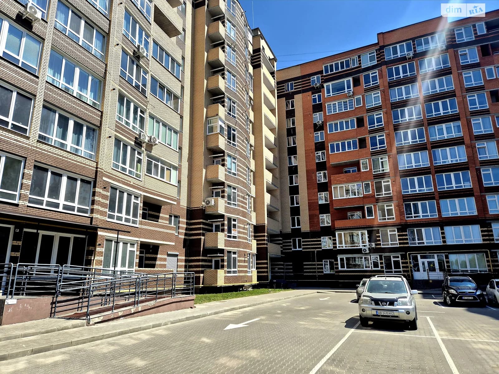 Старокостянтинівське шосе, 20/4