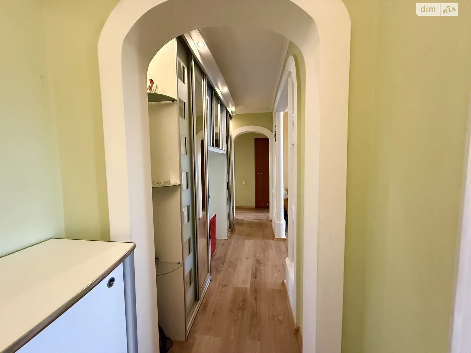 вул. Романа Шухевича(Курчатова), 1Г