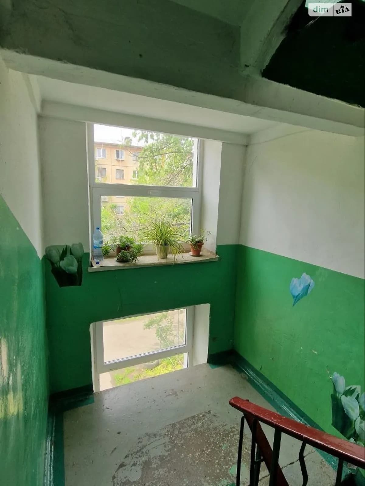 вул. Варненська