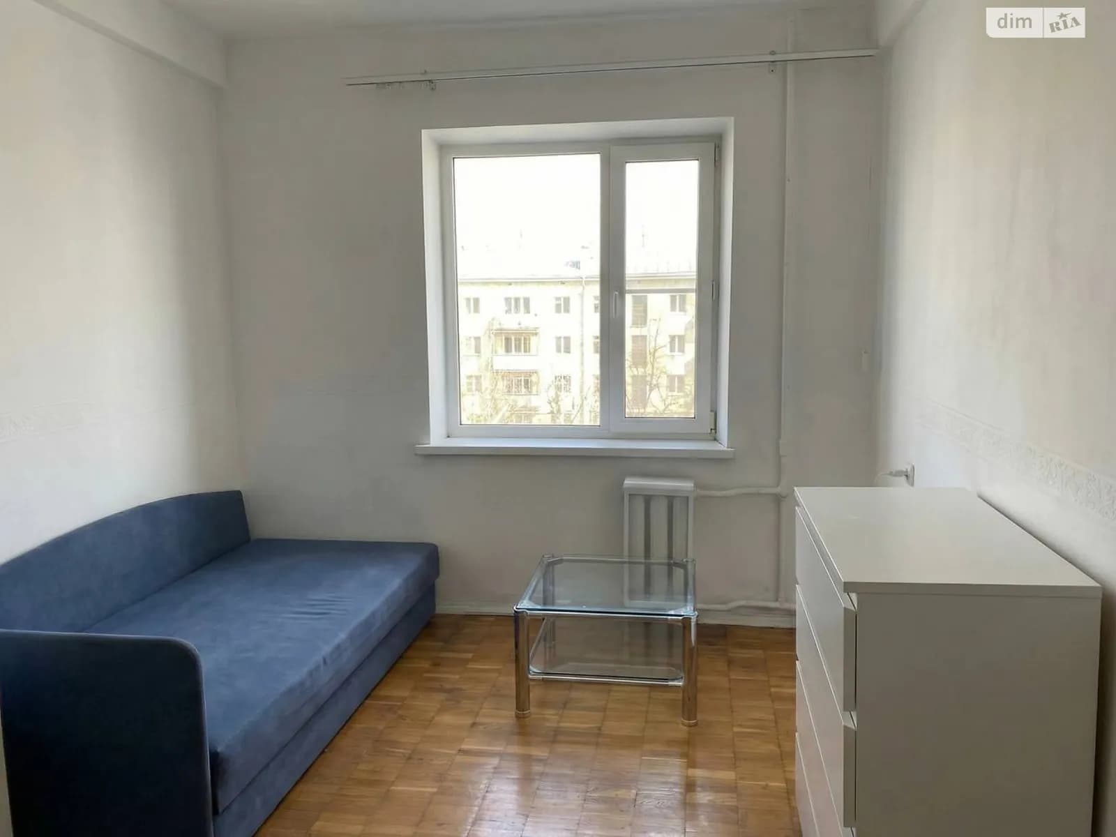 вул. Братиславська, 36