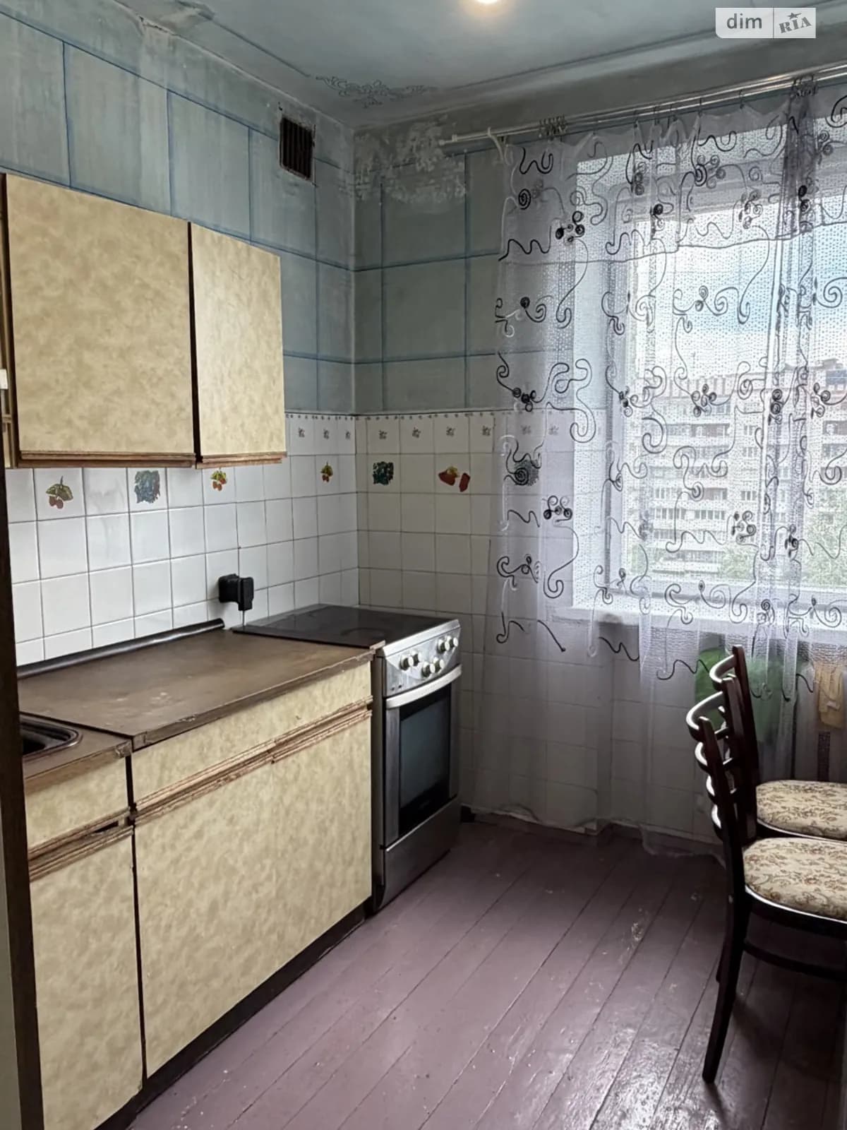 вул. Липи Юрія, 35