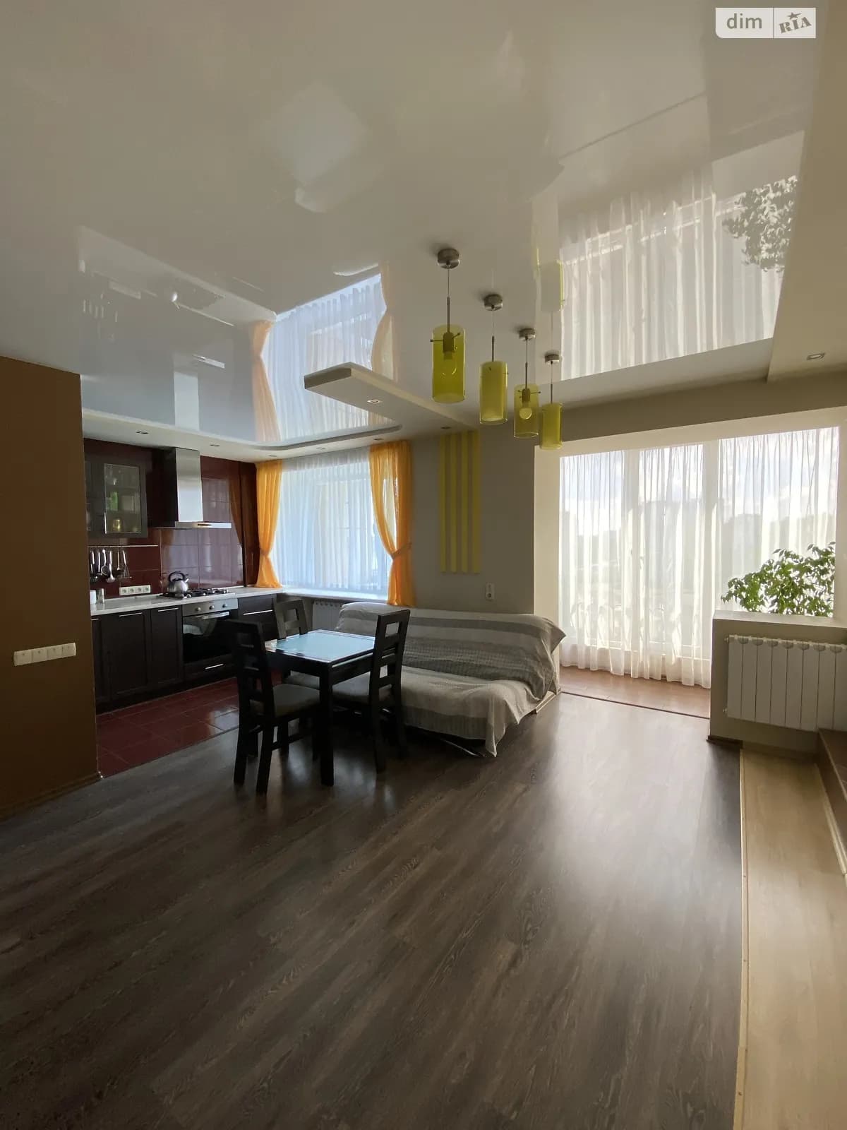 вул. Тбіліська, 31