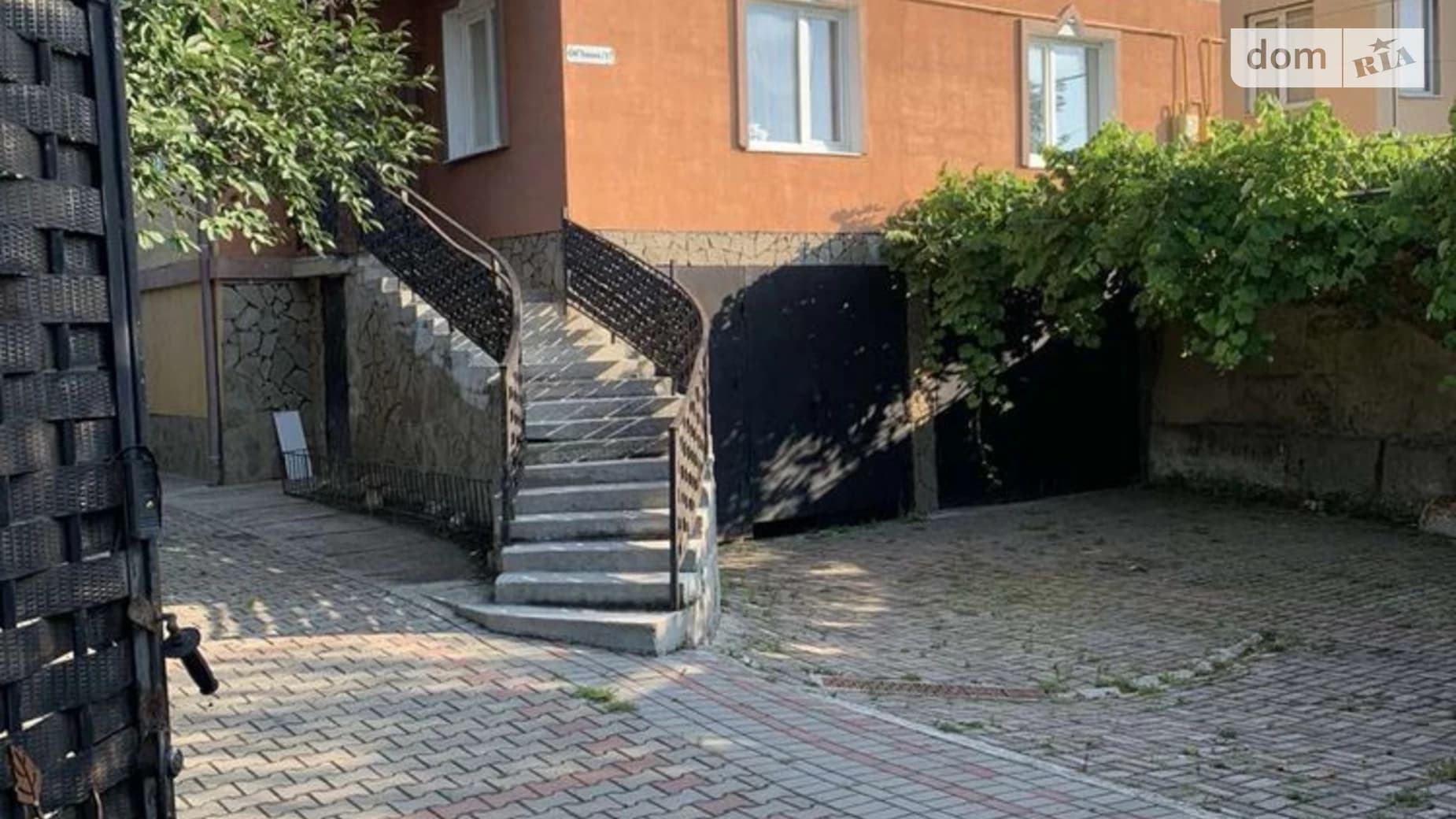 будинок, 242.0 м², Lutsk