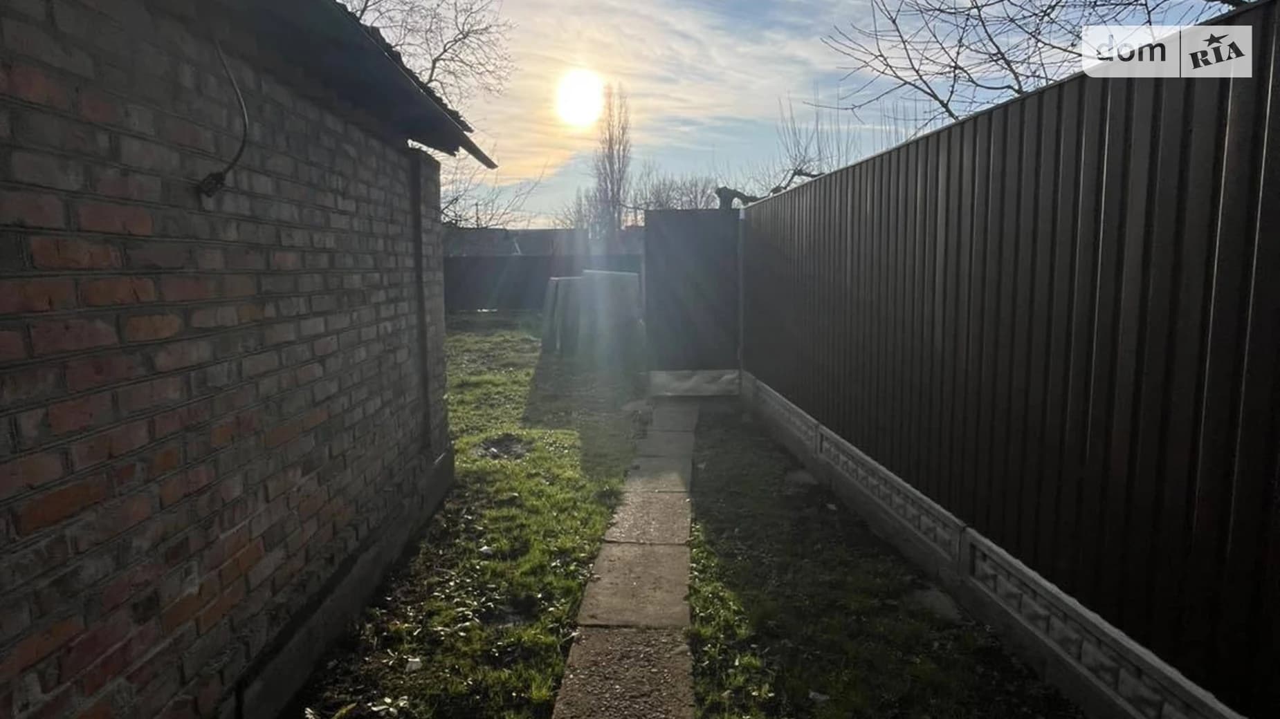 вул. Новокиївська, 52