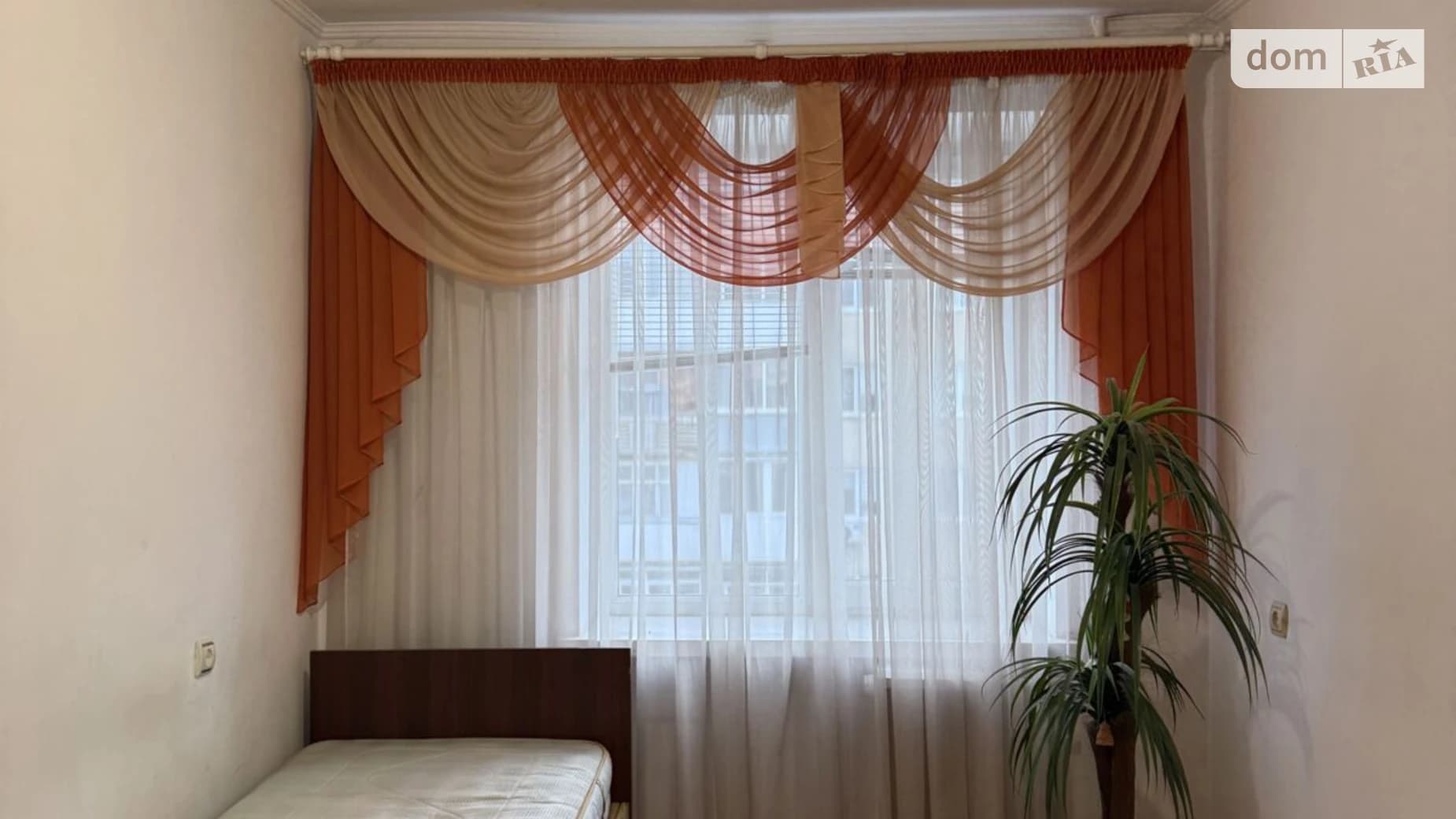 вул. В'ячеслава Хурсенка, 58