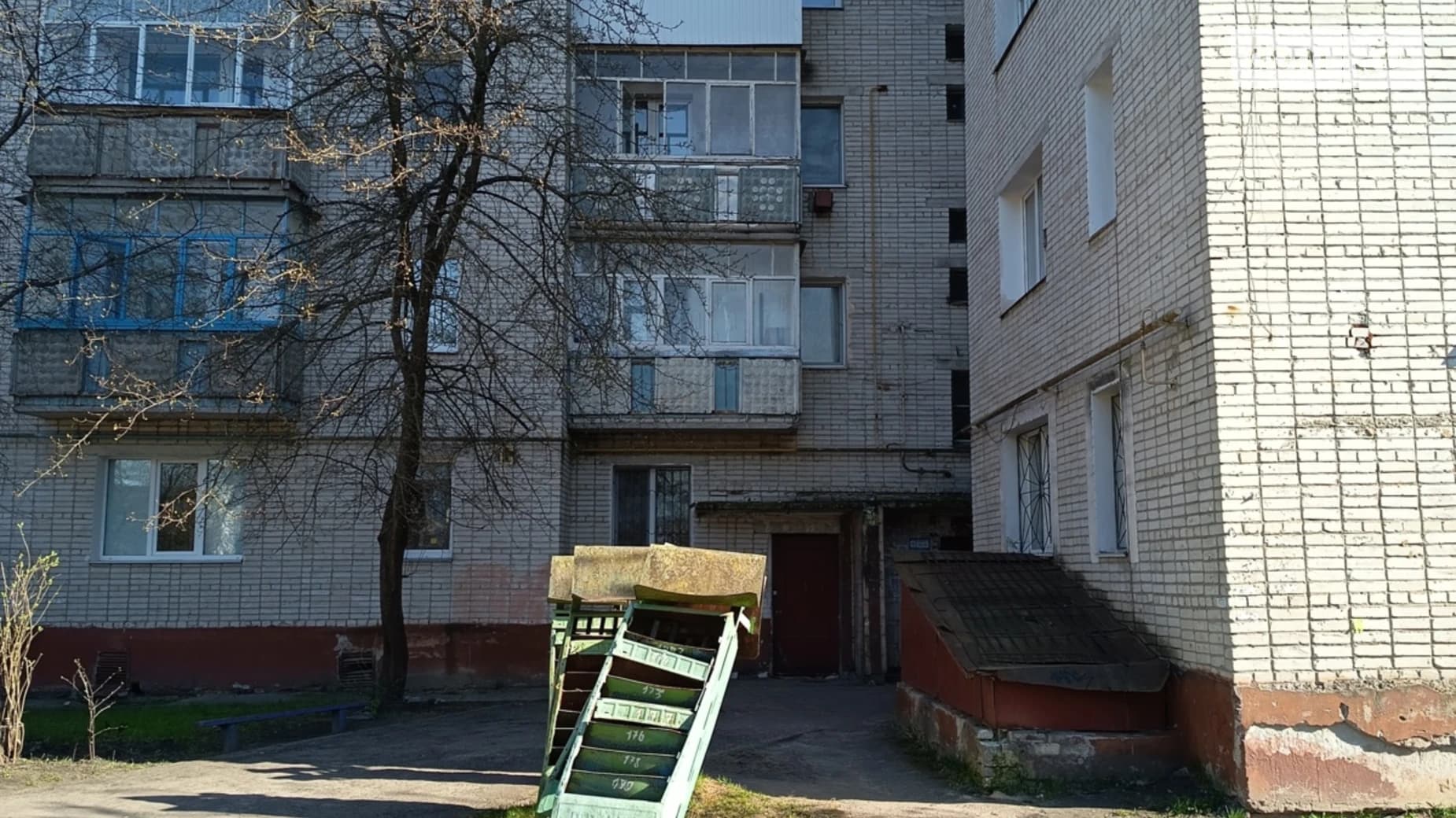вул. 6-ї Гвардійської Дивізії, 7