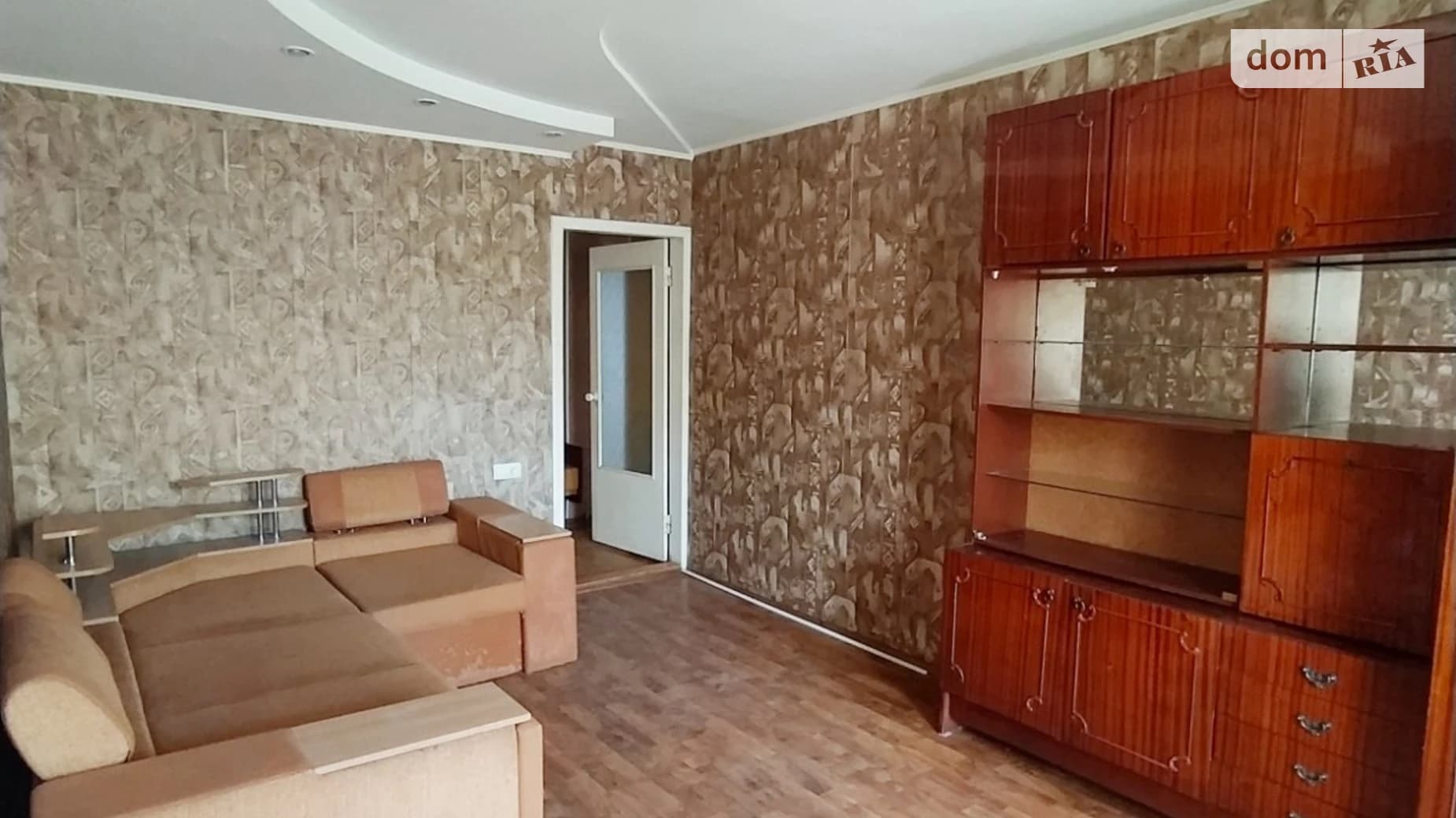 вул. Семафорна, 52