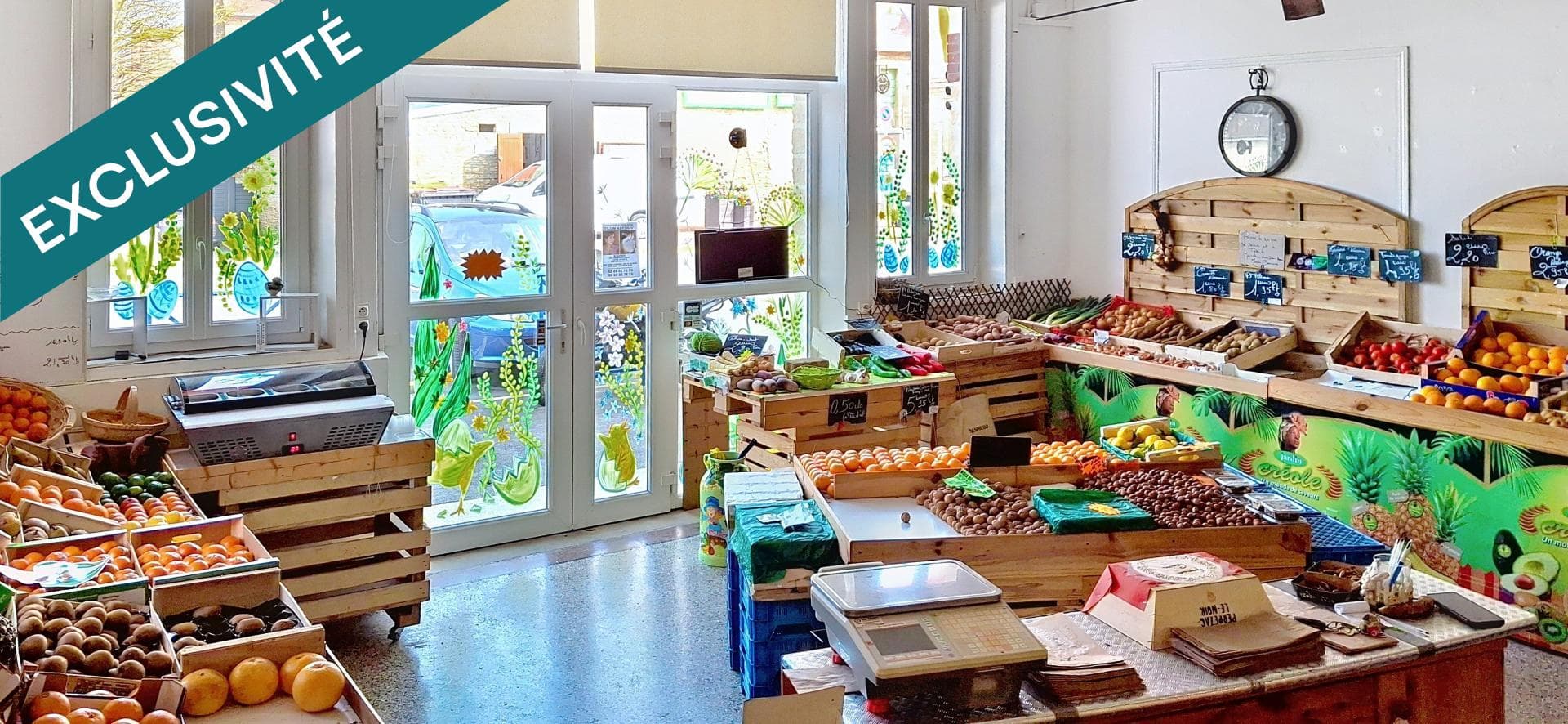 Fond de commerce primeur dans un emplacement de choix en bord de la mer