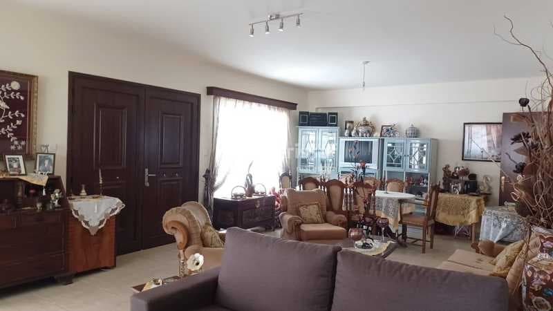 3-bedroom detached house for sale