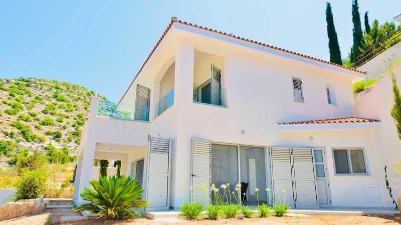4-bedroom villa for sale