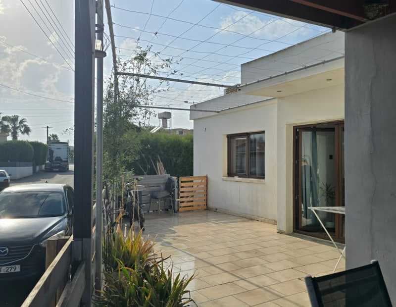 3-bedroom detached house for sale