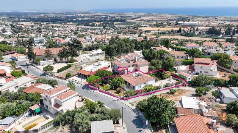 3-bedroom detached house for sale