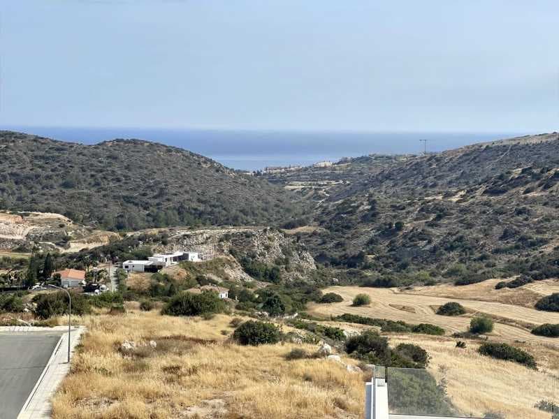 4-bedroom villa for sale