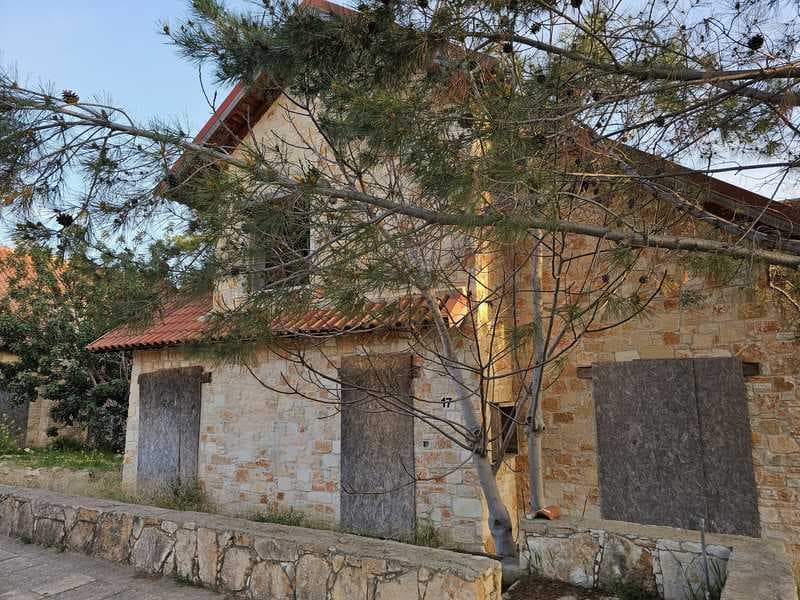 4-bedroom villa for sale