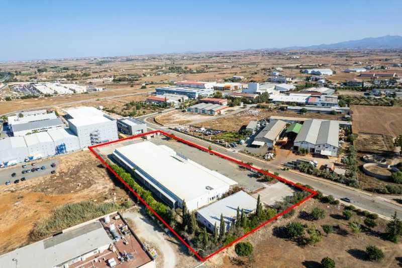 Two warehouses in kokkinotrimithia, nicosia