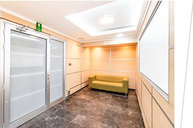 Commercial office in agia zoni, limassol