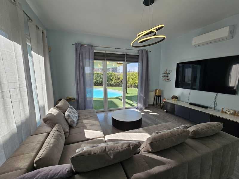 5-bedroom villa for sale