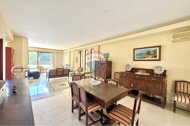 5-bedroom villa for sale
