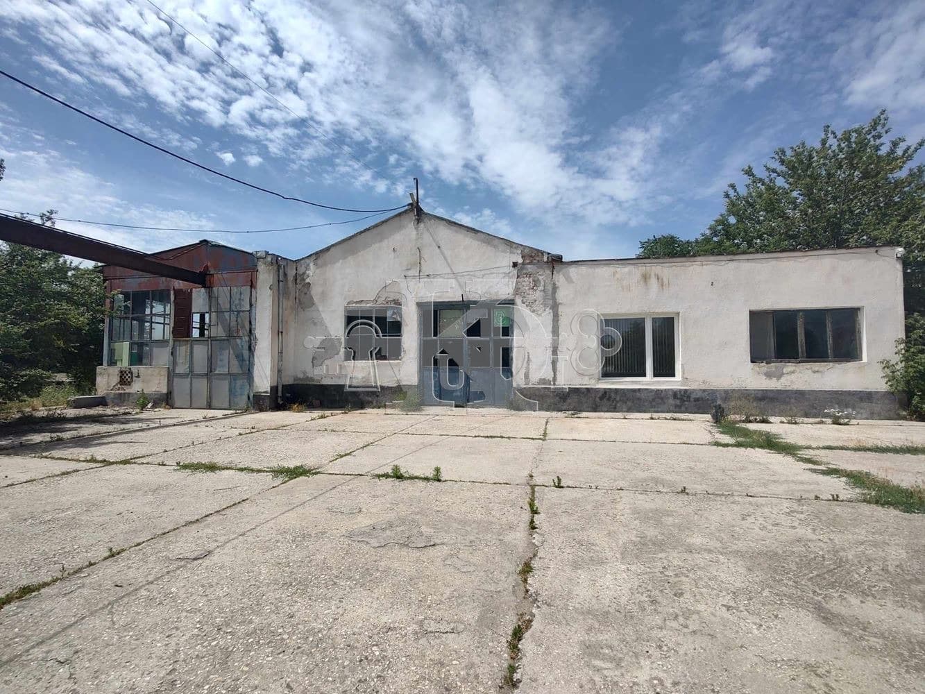 Продава ПРОМ. ПОМЕЩЕНИЕ град Добрич, Промишлена зона - Запад