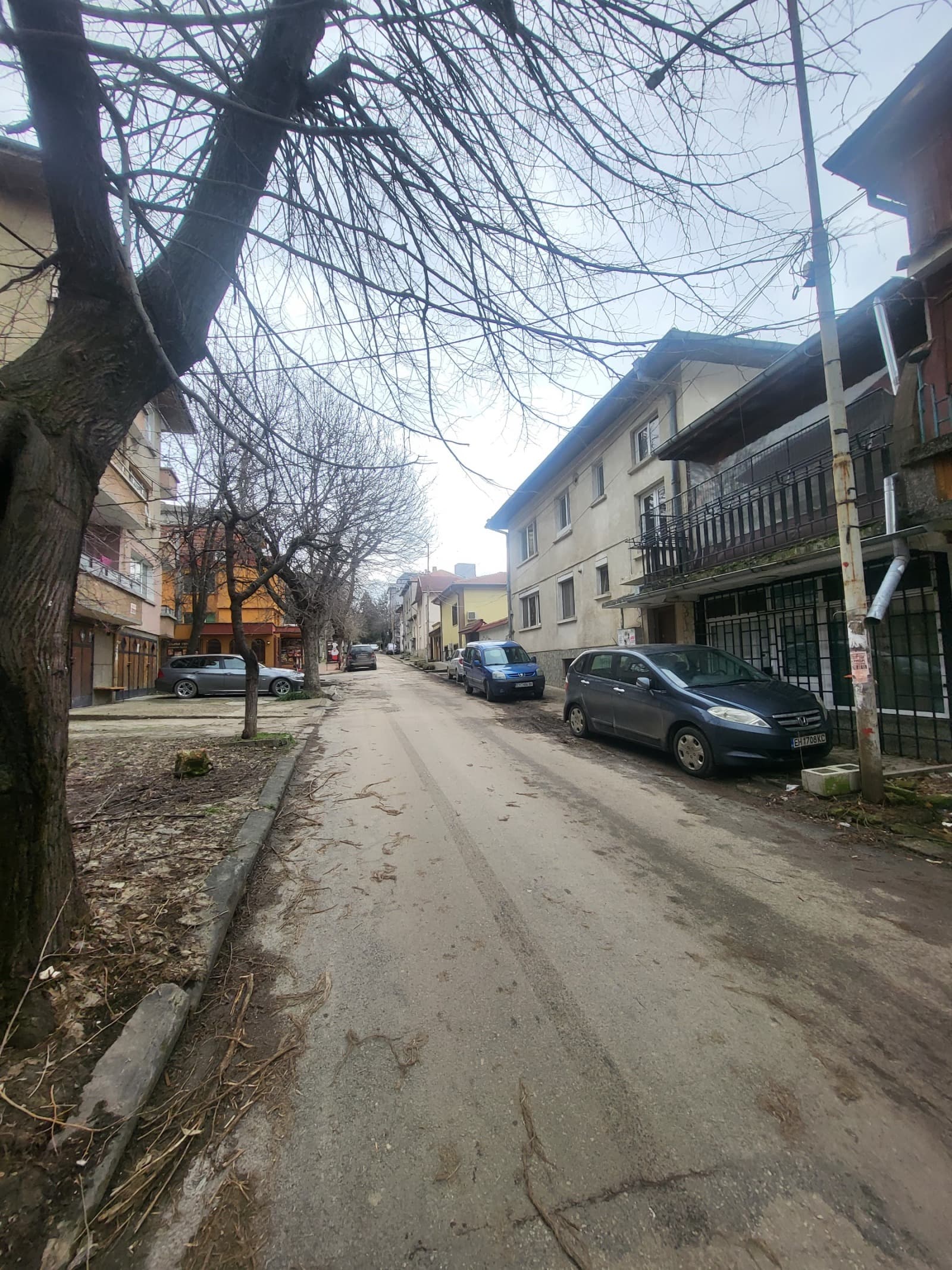 Продава САМОСТОЯТЕЛНА СГРАДА град Плевен, Идеален център
