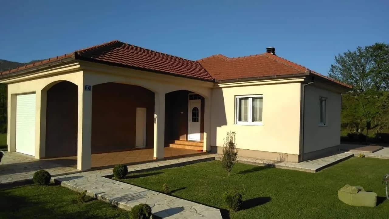 House for Sale,150m2,Pričelje ,Podgorica