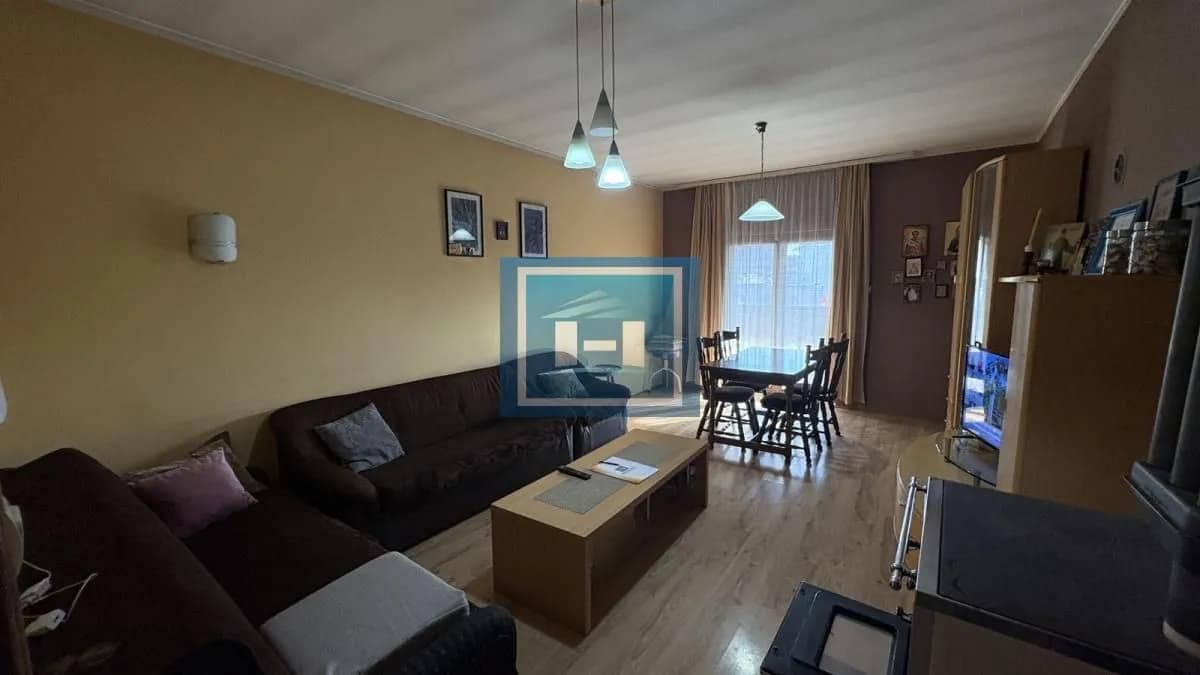 Na prodaju – porodična kuća na samo 3 km od grada