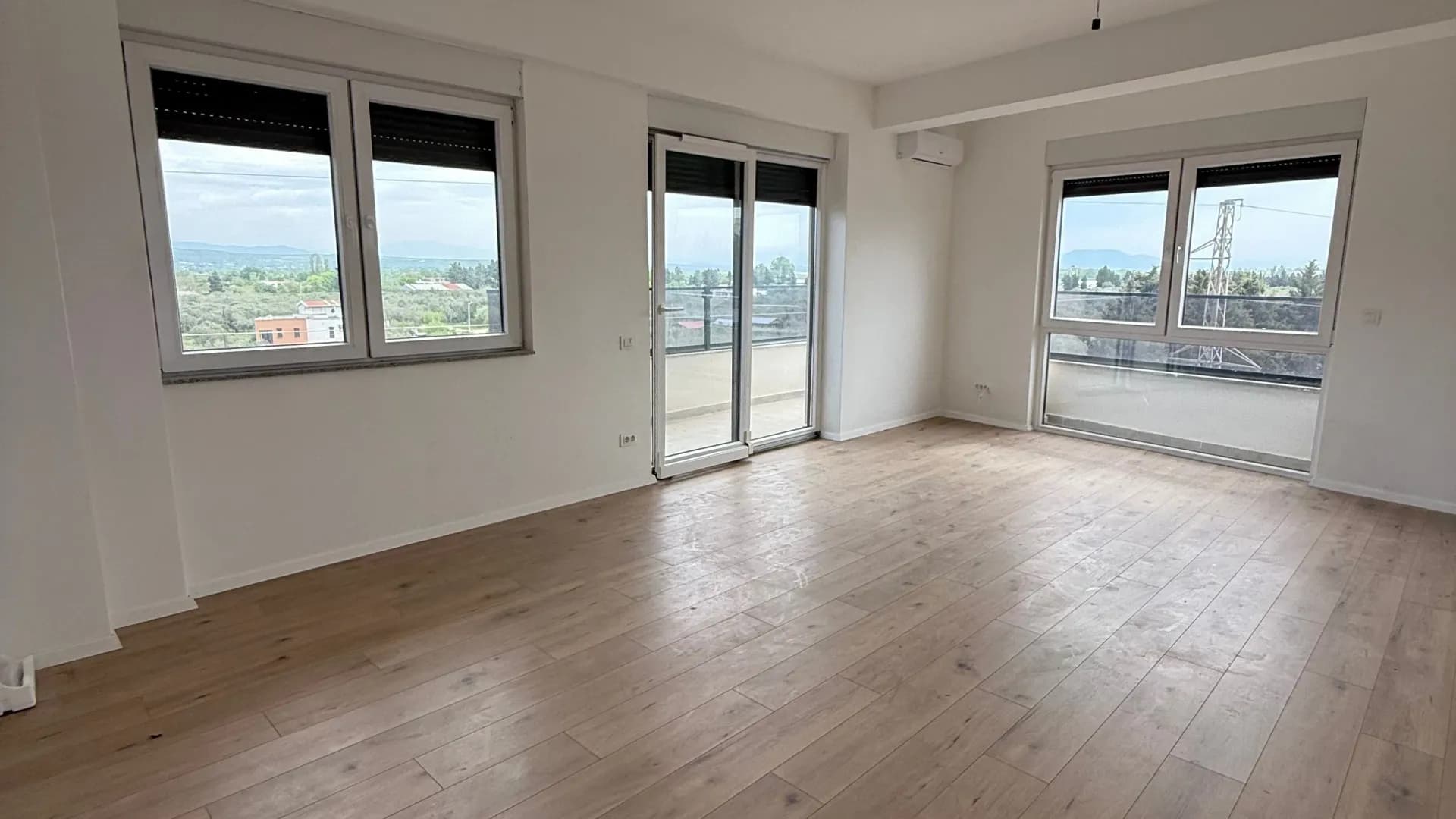 Prodaja, Stan, 80m2, Velika Plaža, Ulcinj