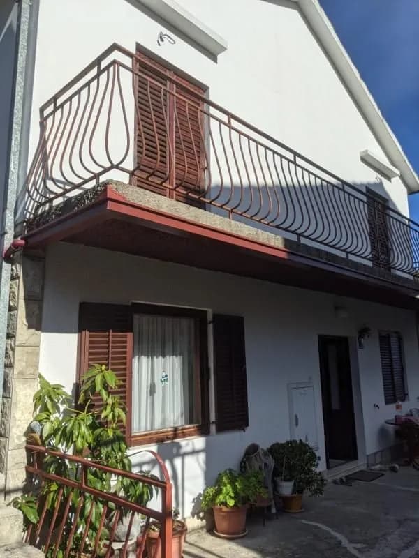 House with a plot in the Savinsky Oak Grove