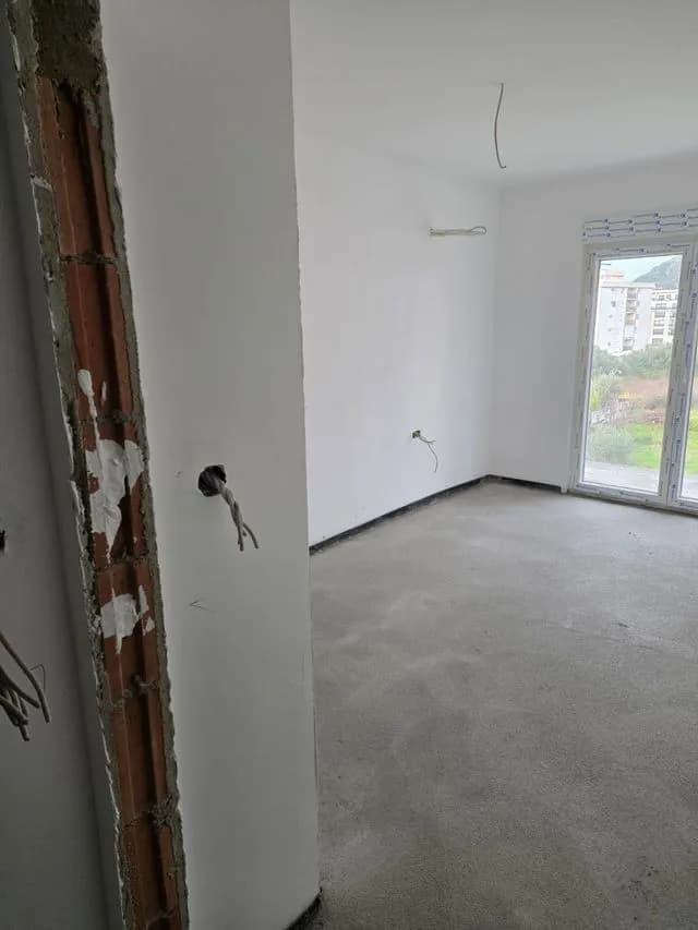Sale, Stan, 47m2, Ilino, Bar