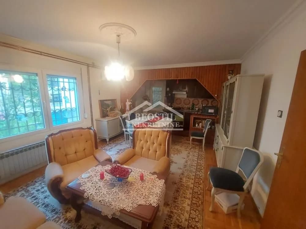 Prodaja, kuća 199 m2, Centar, Smederevo, Podunavski Okrug